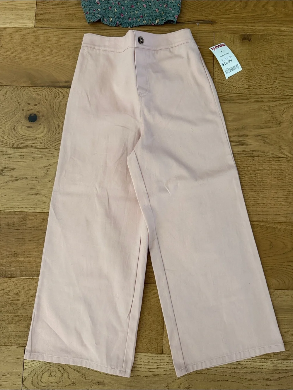 Wide Leg High-Rise Pants in Light Pink Paired with Cropped Floral Top